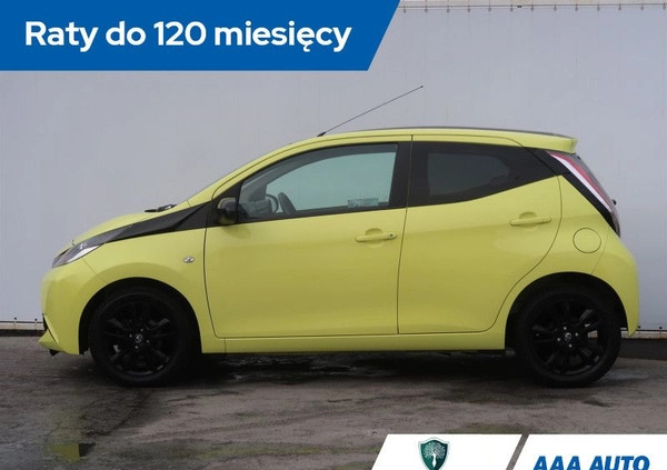 Toyota Aygo cena 39000 przebieg: 55839, rok produkcji 2016 z Międzybórz małe 191